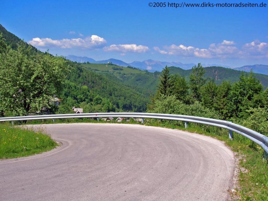 bei Besnica