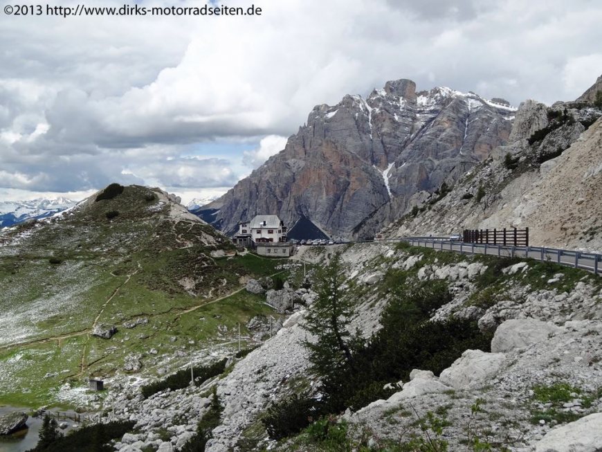 Passo di Valparola