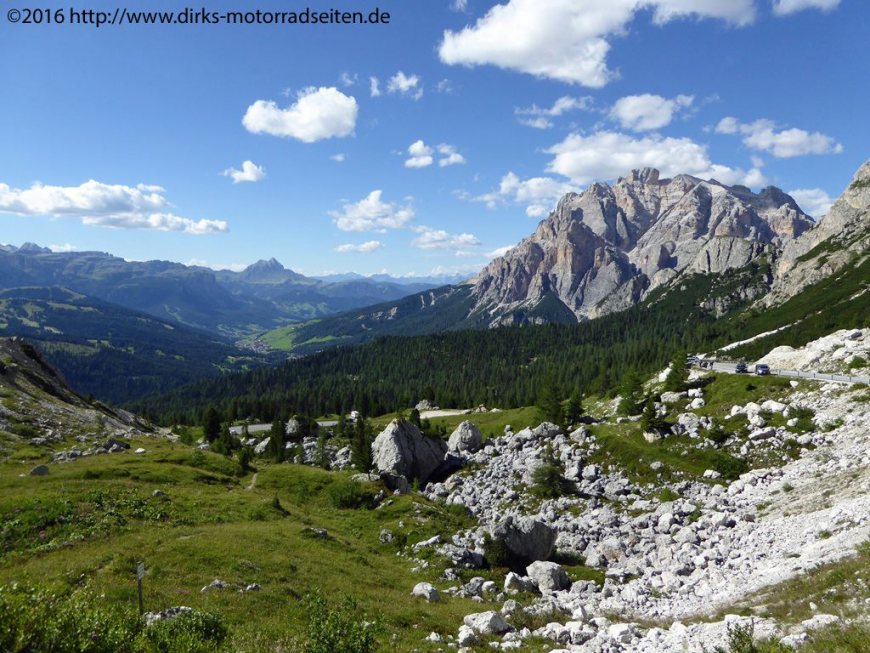 Passo di Valparola